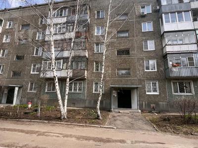 2-комнатная квартира, 57 м², 3/5 этаж, Н.Назарбаева д99 — электро товары за 15.9 млн 〒 в Усть-Каменогорске