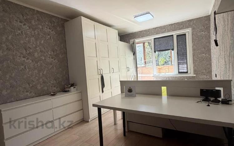 1-комнатная квартира · 31.5 м² · 4/4 этаж, Манаса за 31 млн ₸ в Алматы, Бостандыкский р-н — фото 2