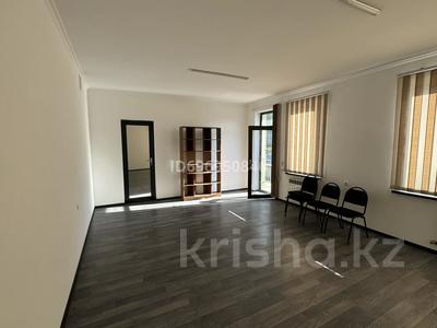 Свободное назначение, офисы, магазины и бутики, развлечения, студии · 55 м² за 250 000 〒 в Шымкенте, Туран р-н