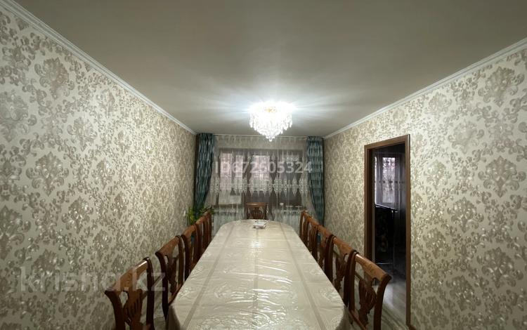 4-комнатная квартира, 71 м², 1/5 этаж, Абдыразакова 9 за 28 млн 〒 в Шымкенте, Аль-Фарабийский р-н — фото 2