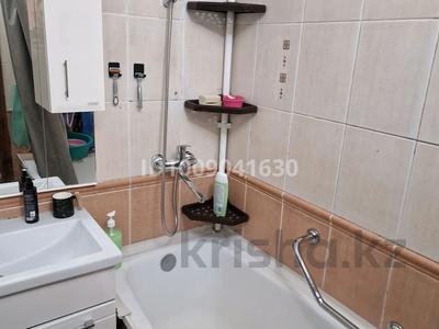 3-бөлмелі пәтер · 77.7 м² · 2/9 қабат, мкр Аксай-3Б 38 — Кар сити, бағасы: 47 млн ₸ в Алматы, Ауэзовский р-н