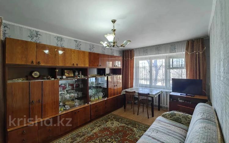 3-бөлмелі пәтер · 56.6 м² · 2/5 қабат, Пришахтинск, Зелинского 28/1 — Буратино- Южный- Корзина, бағасы: 13.2 млн ₸ в Караганде, Алихана Бокейханова р-н — фото 3