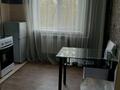 1-комнатная квартира, 42 м², 2/9 этаж посуточно, мкр Тастак-3 63 — Туркебаева за 15 000 〒 в Алматы, Алмалинский р-н — фото 4