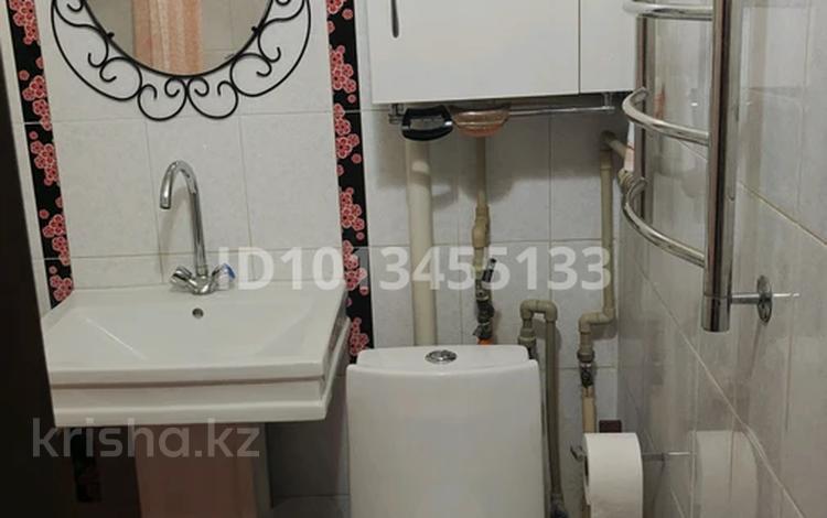 3-комнатная квартира · 58 м² · 4/4 этаж, мкр №7 22 — Алтынсарина возле т.ц Москва за 35 млн ₸ в Алматы, Ауэзовский р-н — фото 2