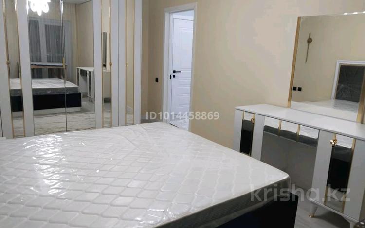 2-комнатная квартира · 70.5 м² · 4/12 этаж, мкр Нурсат 3, Нұрсәт ш/а — Арғынбеков пен Шаяхметов за 300 000 ₸ в Шымкенте, Каратауский р-н — фото 2