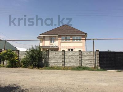 Жеке үй · 6 бөлме · 230 м² · 11 сот., мкр Альмерек, ул Касымхана 17, бағасы: 100 млн ₸ в Алматы, Турксибский р-н