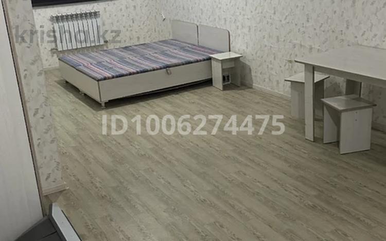 1-комнатная квартира · 40 м², мкр Асар 64 за 100 000 ₸ в Шымкенте, Абайский р-н — фото 2