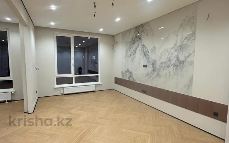 3-бөлмелі пәтер · 122 м² · 1/3 қабат, Сейдимбек 110/2, бағасы: 155 млн ₸ в Алматы, Наурызбайский р-н — фото 2