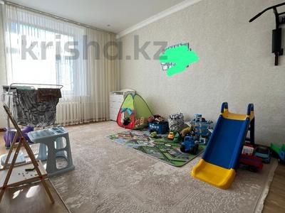 3-комнатная квартира, 76.3 м², 5/5 этаж, МАШХУР ЖУСУПА 9 за 24 млн 〒 в Павлодаре