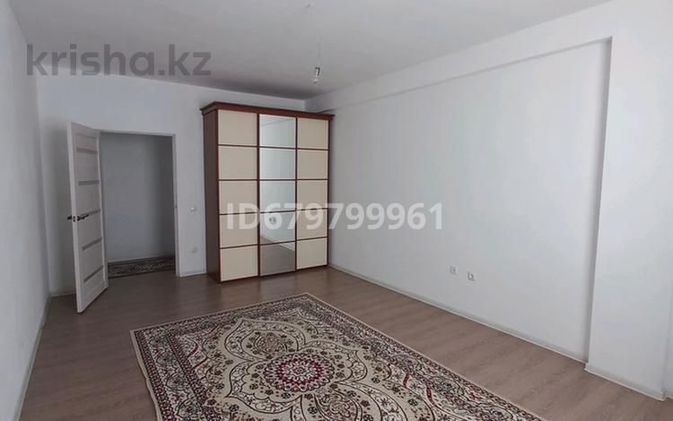 2-бөлмелі пәтер · 66.6 м² · 6/9 қабат, Мкр Береке 55, бағасы: 180 000 ₸ в Атырау — фото 2