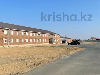 Еркін · 2400 м², бағасы: 2.4 млн ₸ в Атырау, мкр Кокарна