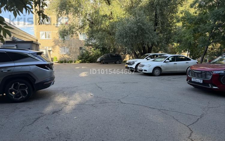 2-комнатная квартира · 43.8 м² · 1/5 этаж, М.Ауэзова 32 — Богенбай батыра за 27.5 млн ₸ в Астане, Сарыарка р-н — фото 2