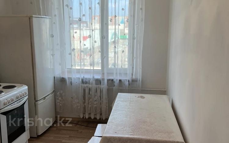 2-комнатная квартира, 58 м², 5/5 этаж помесячно, Сатпаева 15