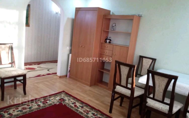 3-комнатная квартира · 65 м² · 2/5 этаж, Байзак батыра — В районе ж.д. вокзала за 150 000 ₸ в Таразе — фото 3