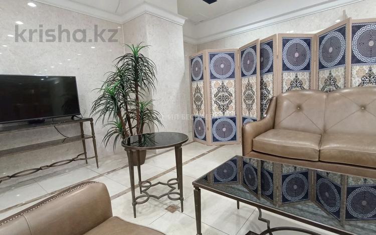 5-комнатная квартира, 213 м², Байтурсынова за 200 млн 〒 в Астане, Алматы р-н — фото 49