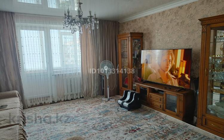 4-комнатная квартира · 82 м² · 8/9 этаж, Пр Ауэзова 42 — Новостройка за 38 млн ₸ в Семее — фото 3