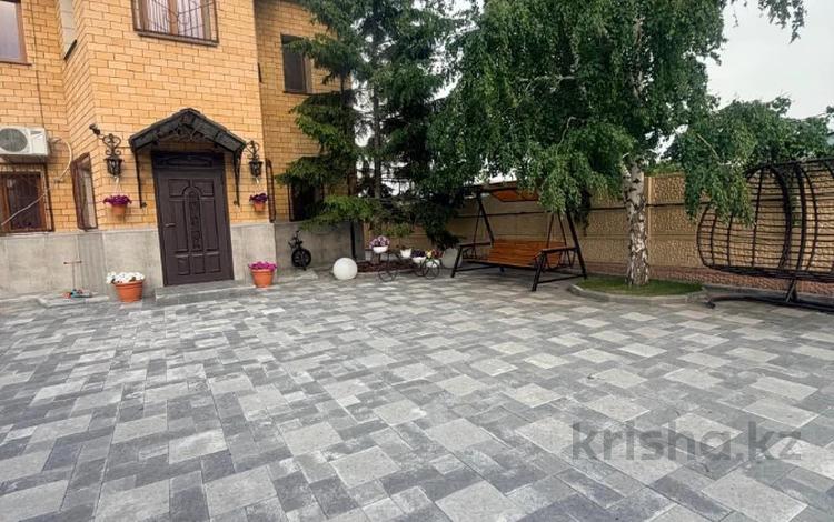 Отдельный дом · 6 комнат · 248 м² · 7 сот., Переулок Садовый — Пересечение Ломова за 145 млн ₸ в Павлодаре — фото 2