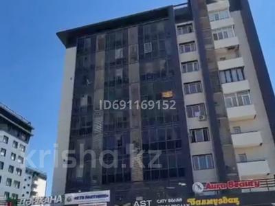 3-бөлмелі пәтер · 85 м² · 6/9 қабат, проспект Байдибек би 9/8 — Напротив Улы Тау, бағасы: 35.5 млн ₸ в Шымкенте, Туран р-н