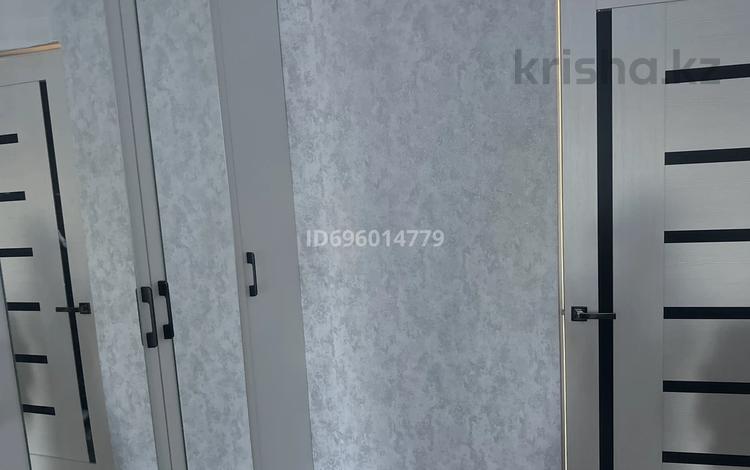 2-комнатная квартира · 45 м² · 2/5 этаж, 40 лет победы 73 за 7.5 млн ₸ в Шахтинске — фото 9