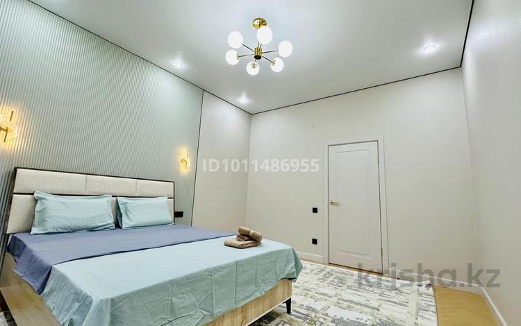 2-бөлмелі пәтер · 70 м² · 5 қабат, мкр. Алтын орда 30Б/1, бағасы: 20 000 ₸ в Актобе — фото 2