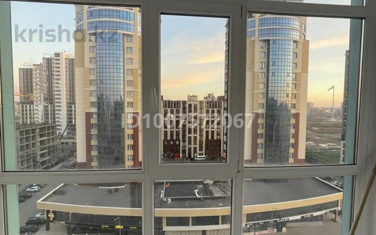 3-бөлмелі пәтер · 96 м² · 10/10 қабат, мкр Юго-Восток, Дюсембекова 13, бағасы: 50.5 млн ₸ в Караганде, Казыбек би р-н — фото 2