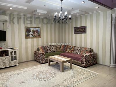 Жеке үй · 8 бөлме · 250 м², Улы Дала ш/а., Жузбаева 43 — Пушкина, бағасы: 75 млн ₸ в Таразе, мкр Улы Дала
