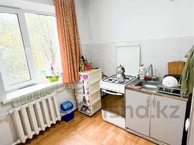 Продажа квартир в Жетысу обл.: 2-комнатная квартира · 43 м² · 2/4 этаж, Мкр Жетысу 33 за 12 млн 〒 2-комнатная квартира · 43 м² · 2/4 этаж, Мкр Жетысу 33 за 12 млн 〒 в Талдыкоргане, мкр Жетысу