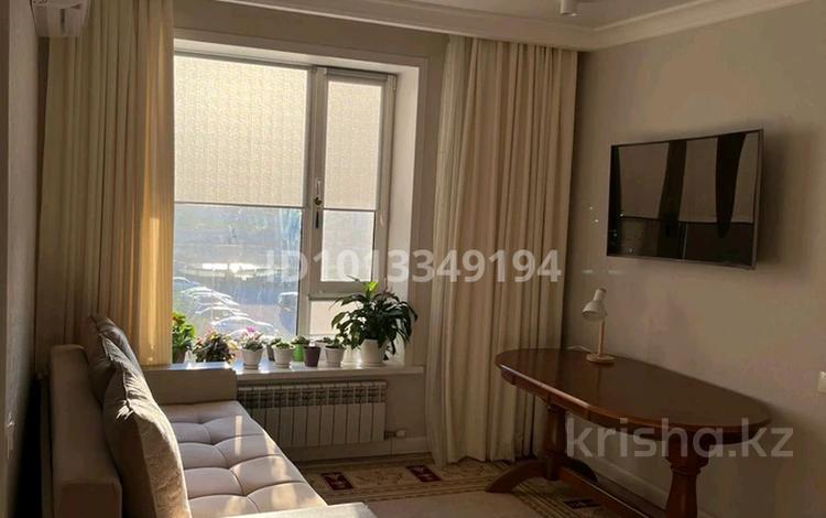 2-бөлмелі пәтер · 61 м² · 4/12 қабат, Кабанбай батыра 59, бағасы: 45 млн ₸ в Астане, Нура р-н — фото 2