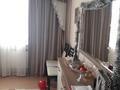 3-комнатная квартира, 79.3 м², 3/5 этаж, Молдагуловой за 31 млн 〒 в Усть-Каменогорске — фото 3
