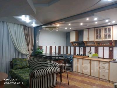 3-бөлмелі пәтер · 65 м² · 1/9 қабат, Айтиева 72, бағасы: 200 000 ₸ в Уральске