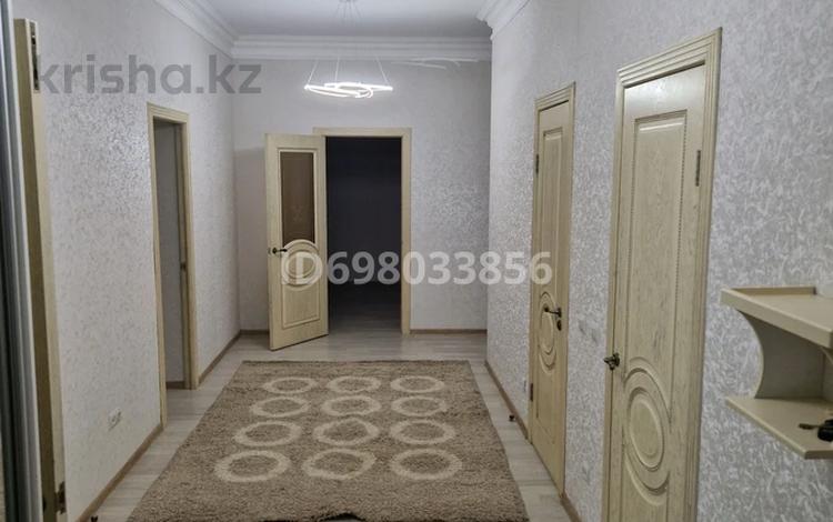 3-бөлмелі пәтер, 130 м², 2/7 қабат ай сайын, Амман 2-6, бағасы: 500 000 〒 в Астане, Алматы р-н — фото 2