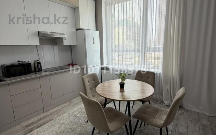 1-бөлмелі пәтер · 40 м² · 2 қабат, Толе би 59, бағасы: 13 000 ₸ в Астане, Нура р-н — фото 2