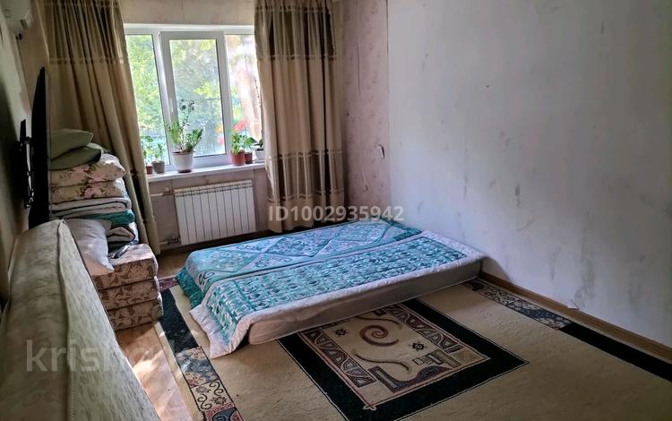 2-комнатная квартира · 54 м² · 1/5 этаж, мкр Шанхай 4/2 за 14 млн 〒 в Актобе — фото 2