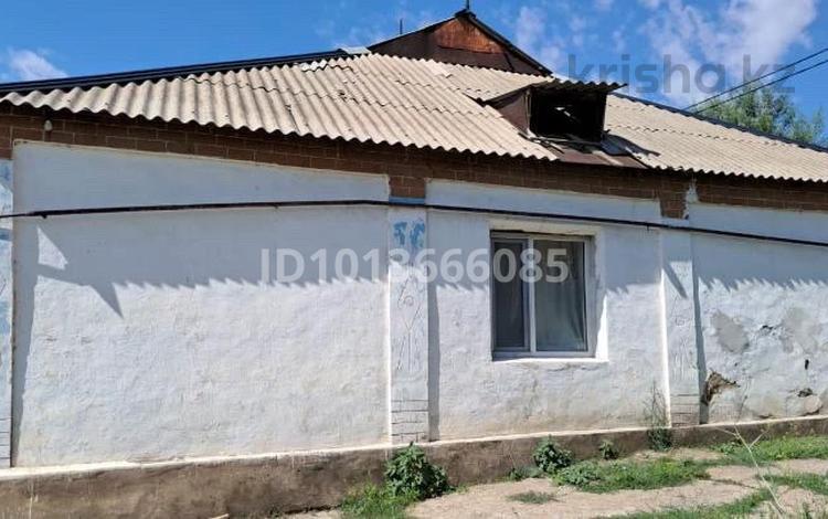 Жеке үй · 4 бөлме · 90 м² · 6 жүзд., Достык 98 — Көшенің соң жағында, бағасы: 8.5 млн ₸ в Ленгере — фото 2