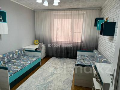 3-комнатная квартира · 68 м² · 3/9 этаж, 5 мкр 31 — 5 мкр за 26 млн 〒 в Аксае