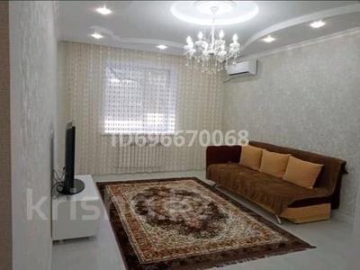 3-бөлмелі пәтер · 100 м² · 3 қабат, мкр Женис 32/1, бағасы: 300 000 ₸ в Уральске