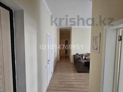 3-бөлмелі пәтер · 92 м² · 1/6 қабат, Кабанбай батыра 60/4, бағасы: 450 000 ₸ в Астане, Есильский р-н