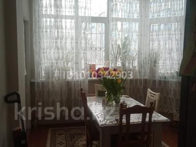 3 комнаты · 80 м² · 4/9 этаж, мкр Мамыр-4 311 — Саина Шаляпина за 60 000 〒 в Алматы, Ауэзовский р-н