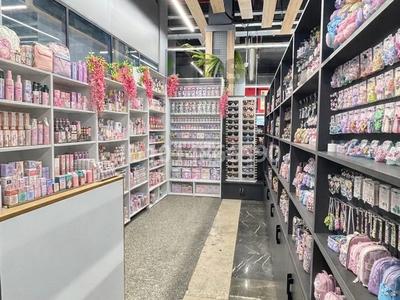 Магазин у кассовой зоны детские и подростковые товары · 19 м² за 5 млн ₸ в Астане