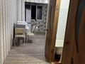 2-комнатная квартира · 60 м² · 5/5 этаж, Восток 43 — 25 мектеп 40 балабақша. остановка север восток за 150 000 ₸ в Шымкенте — фото 6