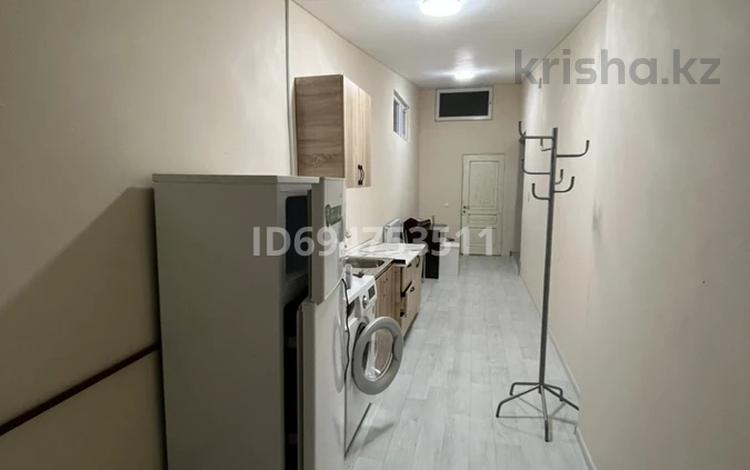 1-комнатная квартира · 18 м², мкр Достык, ул Розыбакиева 16/2 — Ул.Абая уг.,ул.Яссауи за 150 000 ₸ в Алматы, Ауэзовский р-н — фото 46