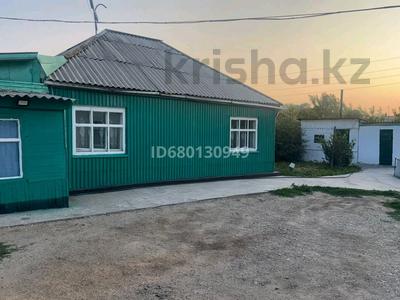 Жеке үй · 3 бөлме · 100 м² · , Восточный правый 1 дача 128, бағасы: 9 млн ₸ в Семее