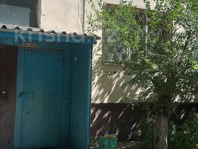 4-комнатная квартира · 90 м² · 1/5 этаж, Карагандинская 46 за 14.5 млн ₸ в Темиртау