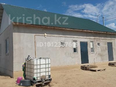 Жеке үй · 4 бөлме · 100 м² · 8 жүзд., М Абуов, бағасы: 12 млн ₸ в Кызыл-Балык