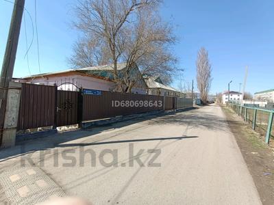 Продажа домов и дачи в Атырауской обл.: Отдельный дом · 4 комнаты · 86 м² · 5 сот., Островского 11 — Жилгородок за 27 млн 〒 Отдельный дом · 4 комнаты · 86 м² · 5 сот., Островского 11 — Жилгородок за 27 млн 〒 в Атырау