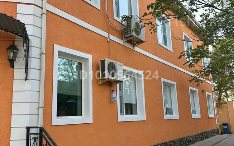 Отдельный дом · 10 комнат · 326 м² · 10 сот., Толкын 2 за 115 млн ₸ в Актау — фото 2