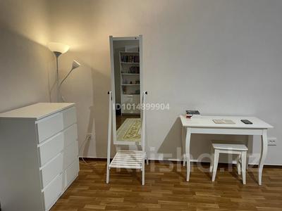 1-комнатная квартира · 55 м² · 5/5 этаж, мкр Самал-3, Достык 117/5 — Кажымукана Мендикулова за 380 000 ₸ в Алматы, Медеуский р-н