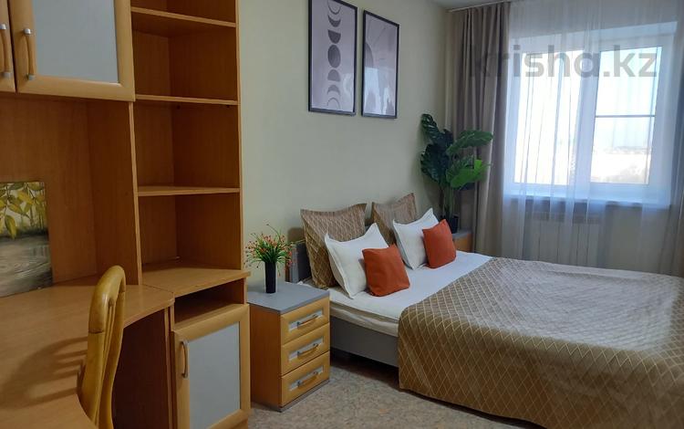 4-бөлмелі пәтер · 80 м² · 6/9 қабат, Абулхаир хана 58 — Центральный стадион, бағасы: 27 000 ₸ в Актобе — фото 61