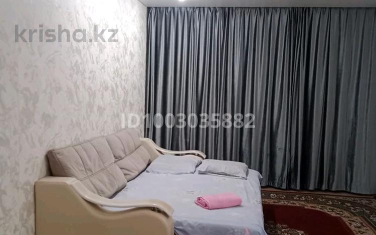 1-комнатная квартира · 43 м² · 1/6 этаж, мкр 12 45 — Мкр 12 дом 45 за 1 700 ₸ в Актобе — фото 10