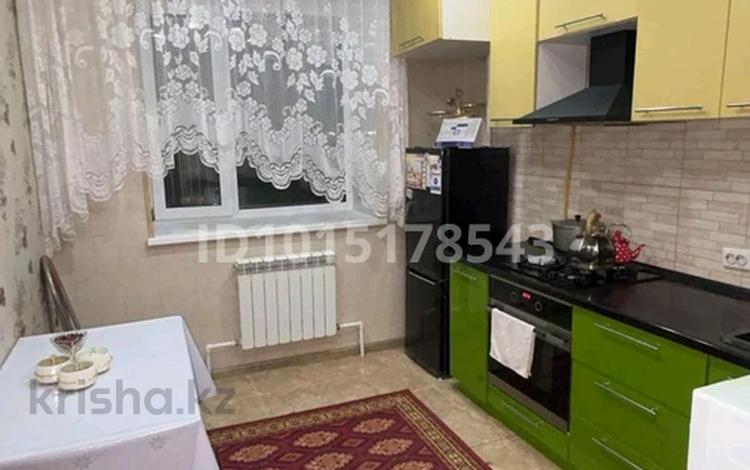 1-комнатная квартира · 33 м² · 7/8 этаж, мкр Болашак, Бокенбай батыра 155/7 за 110 000 ₸ в Актобе — фото 2